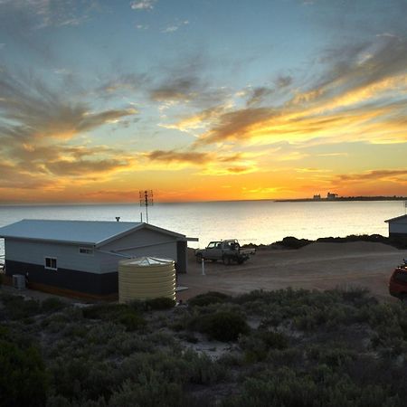 Ceduna Shelly Beach Caravan Park Buitenkant foto